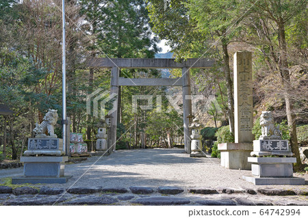 [Kawakamiyama Wakamiya Hachiman Shrine] Kawakami, Misugi Town, Tsu City, Mie Prefecture 64742994