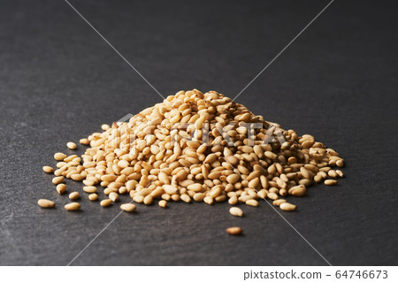 White sesame (black background) White sesame (black background) 64746673