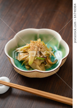 Solitary Kinpira Solitary Kinpira 64746964