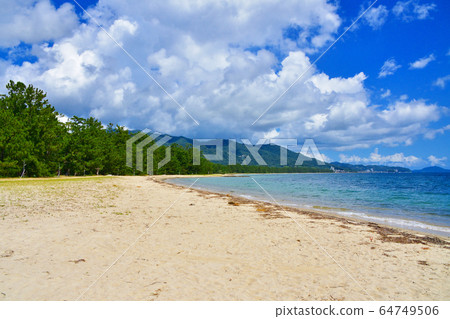 Amanohashidate and surrounding scenery 64749506