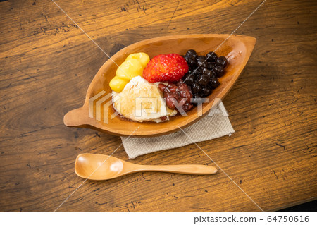 Bean flower Taiwan's Tofu Sweets Toufa (Tofu Pudding) Bean flower Taiwan's Tofu Sweets Toufa (Tofu Pudding) 64750616