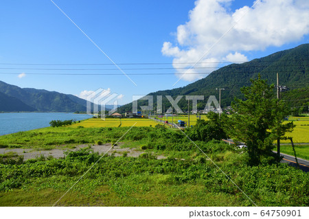 Kyoto Tango Railway Miyamai Line window scenery and scenery 64750901