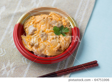 Oyako-don takeout Oyako-don takeout 64751006