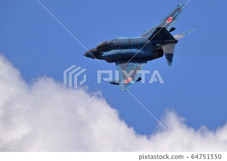 JASDF戰鬥機起飛RF-4E幻影 64751550