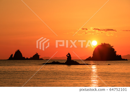 靜岡西伊豆_太子海岸日落 64752101