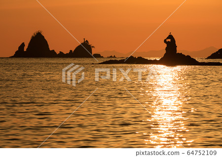 靜岡西伊豆_太子海岸日落 64752109