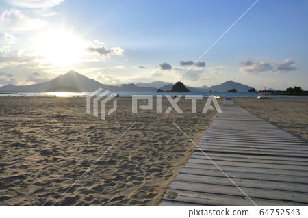 若狹和田海灘風景 64752543