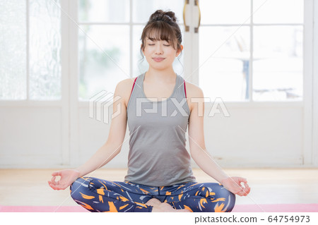 Female yoga fitness home 64754973