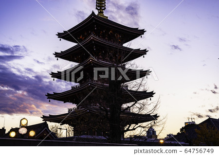 (Tokyo) Sensoji Temple, Five-storied Pagoda, Old City, Hagoita City 64756749