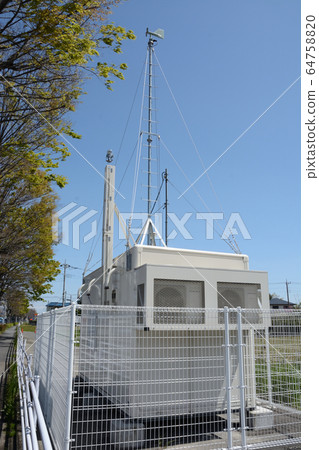 Vehicle emission measurement station 64758820