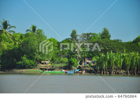 Irrawaddy River Life of people living in Irrawaddy Delta Irrawaddy River Life of people living in Irrawaddy Delta 64760864