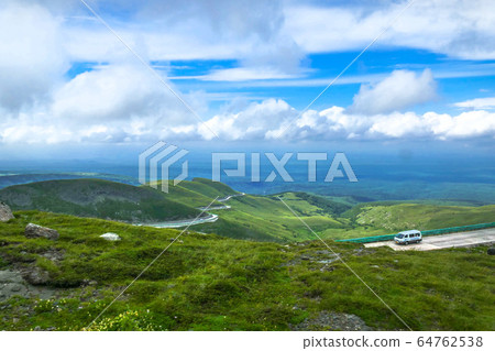 白頭山以西的路 64762538