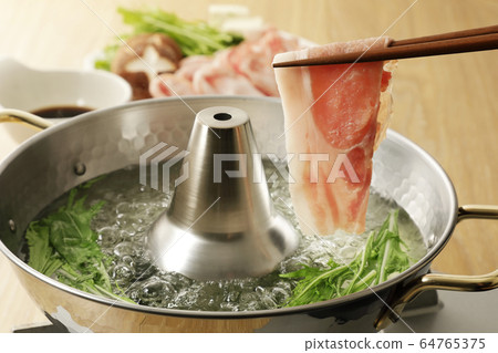 豬肉涮鍋 64765375