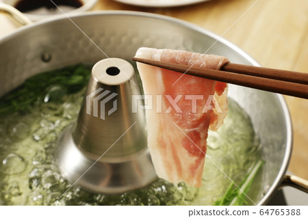 豬肉涮鍋 豬肉涮鍋 64765388