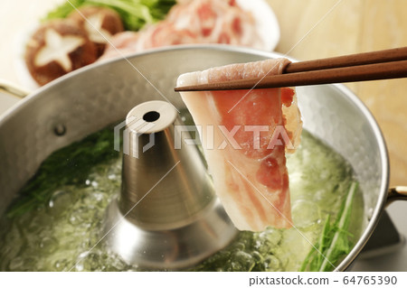 豬肉涮鍋 豬肉涮鍋 64765390