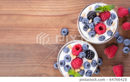 natural Greek yogurt and wild berries natural Greek yogurt and wild berries 64766428