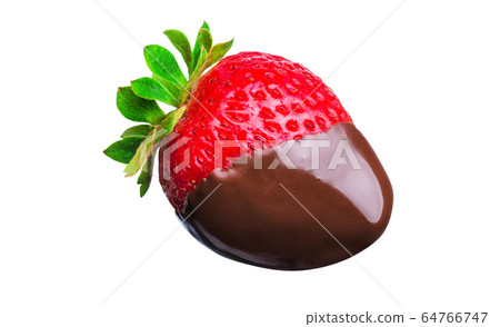 Fondue strawberry in hot black chocolate 64766747