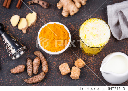 Turmeric golden milk with spices 64773543