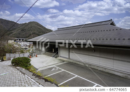 岡山縣新見市新見博物館 64774065