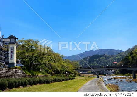 Misasa Onsen / Kajika Bridge Misasa Onsen / Kajika Bridge 64775224