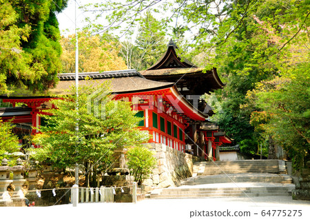 Nara Ishigami Shrine Romon 64775275