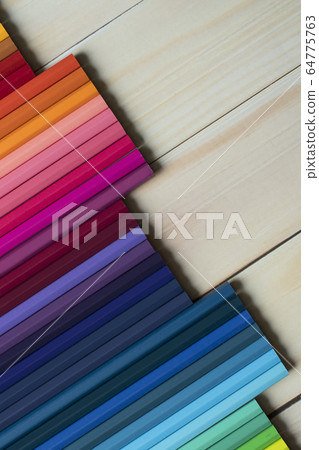 Colored pencil 64775763