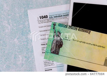 Preparation application form 1040 U.S. individual 64777084