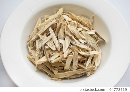 Chinese herbal medicine astragalus slice 64778519