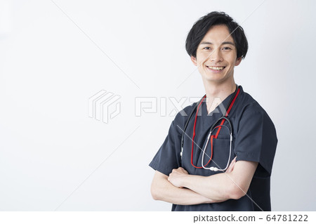 男性醫護人員肖像 64781222