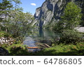 King Lake 64786805