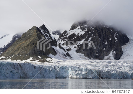 Arctic glacier Arctic glacier 64787347