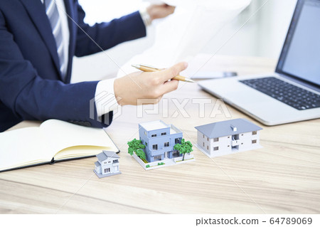 Businessman real estate agent 64789069