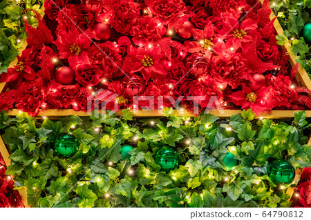 Christmas decorations 64790812