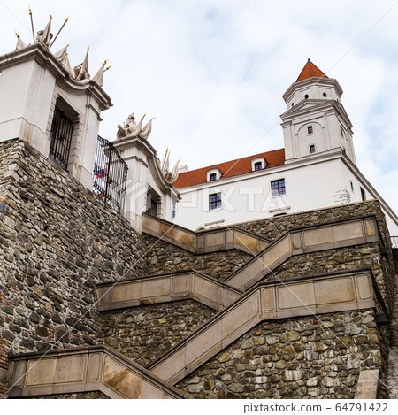 Zig-zag steps to the castle Zig-zag steps to the castle 64791422