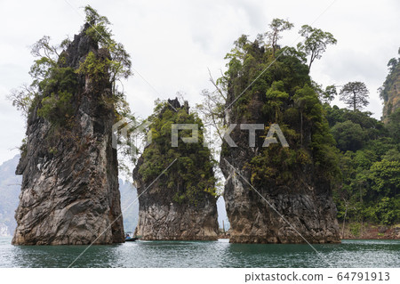 Khao Sok National Park, Surat Thani Province, Thailand Khao Sok National Park, Surat Thani Province, Thailand 64791913