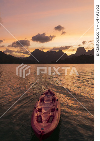 Khao Sok National Park, Surat Thani Province, Thailand 64791952