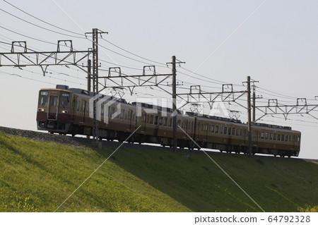 [TN] Tobu Nikko 6050 series (former 6000 series revival color) 64792328