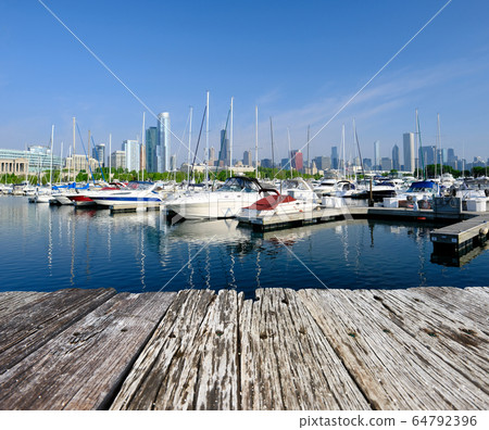 Urban marina and Chicago skyline 64792396