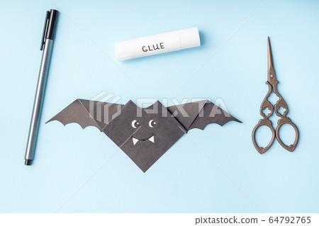 DIY a Bat for Halloween. Detailed Step-by-step Instructions Stock