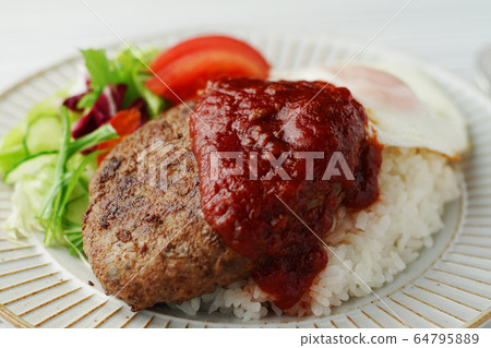 Loco Moco  64795889
