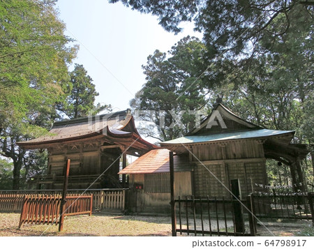 石垣神社的本館和禮拜堂 石垣神社的本館和禮拜堂 64798917