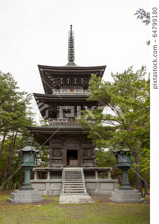 Manwaen Mie Tower 64799180