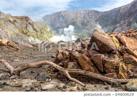 Active Volcano at White Island New Zealand. Volcanic Sulfur Crater Lake Active Volcano at White Island New Zealand. Volcanic Sulfur Crater Lake 64800629