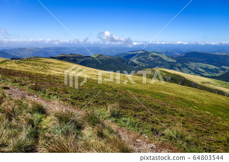 Puy Mary and Chain of volcanoes of Auvergne, Puy Mary and Chain of volcanoes of Auvergne, 64803544