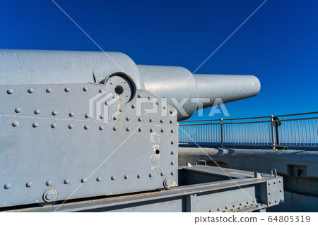 Gun in Gibraltar. Rule Britannia. Cannon installed Gun in Gibraltar. Rule Britannia. Cannon installed 64805319