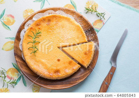 Cheesecake  64805843