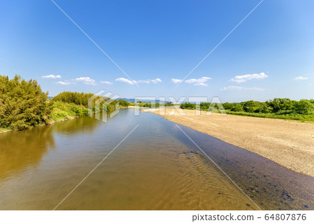 Nagarebashi (May, Kozuyabashi Kyoto) 64807876