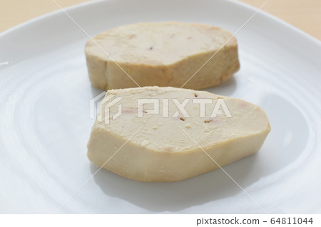Foie gras 64811044