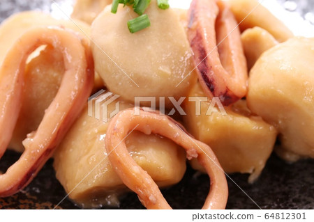 Stewed squid taro Stewed squid taro 64812301