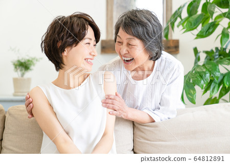 Female beauty image Female beauty image 64812891